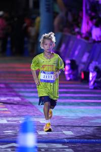 BIB: 3111
                            <button type="button" onclick="openModal(26222146)" class="btn btn-primary btn-sm float-right btn-popup" data-toggle="modal" data-target=".modal-high-quality">
                        <i class="fas fa-shopping-cart"></i> Add to Cart
                    </button>
                                            <button type="button" onclick="isThisMe(26222146, true)" class="btn btn-success btn-sm float-right btn-popup btn-isme hidden" data-toggle="tooltip" data-placement="bottom" title="นี่คือรูปของคุณใช่ไหม คลิกที่นี่เพื่อเอาเข้าอัลบั้ม">
                        <i class="fas fa-plus"></i> Add to album
                    </button>
                    <button type="button" onclick="isThisMe(26222146, false)" class="btn btn-warning btn-sm float-right btn-popup btn-isnotme hidden">
                        <i class="fas fa-ban"></i> Remove from album
                    </button>